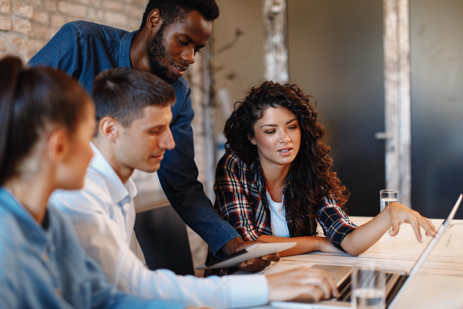 Upskilling vs. Hiring in the UK – What’s the Smarter Move for Employers?
